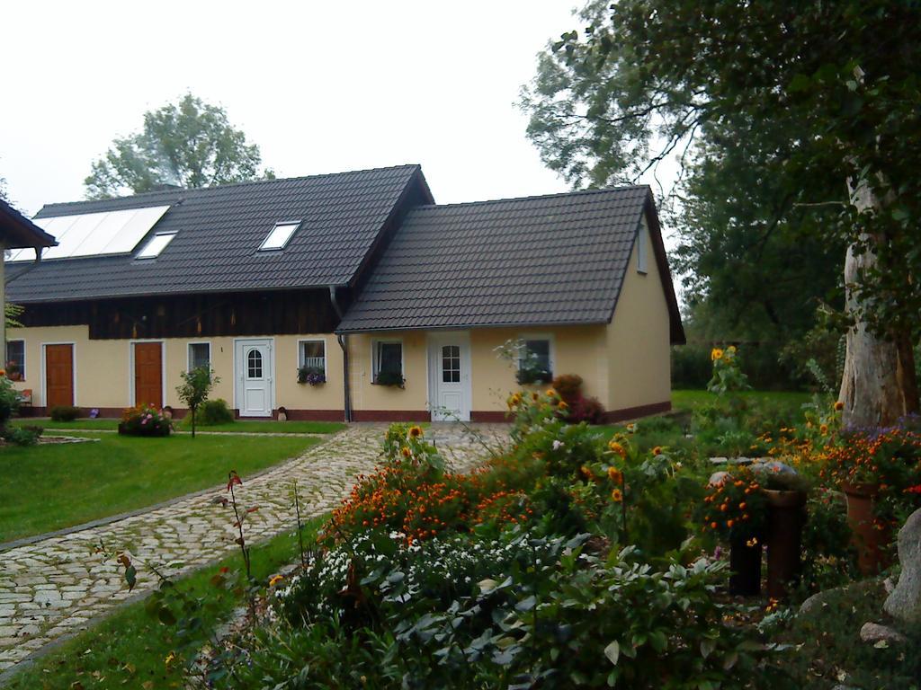 Schmogrow Ferienwohnung Am Storchennest מראה חיצוני תמונה